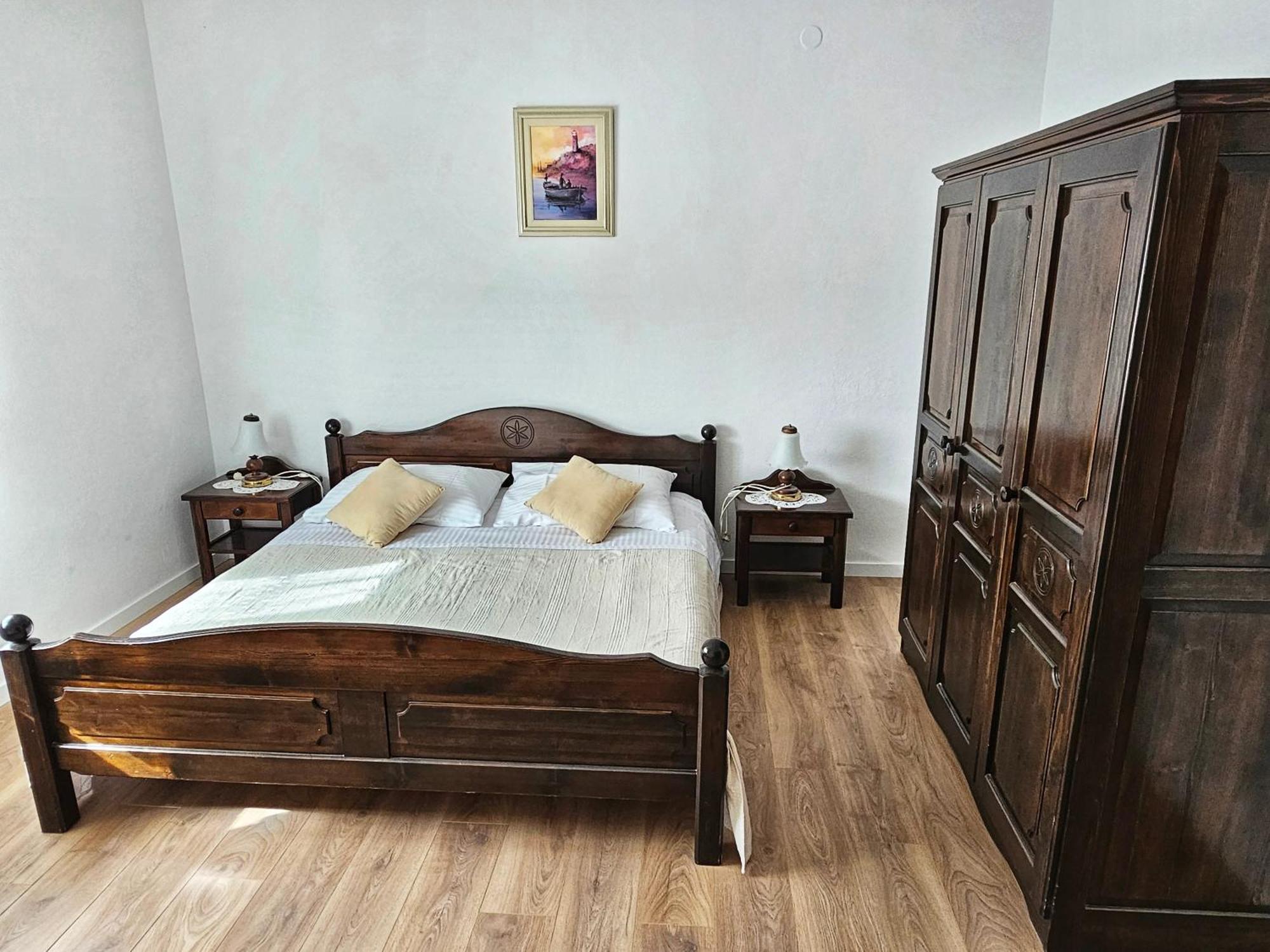 Apartments Plejic Seget Vranjica Ngoại thất bức ảnh